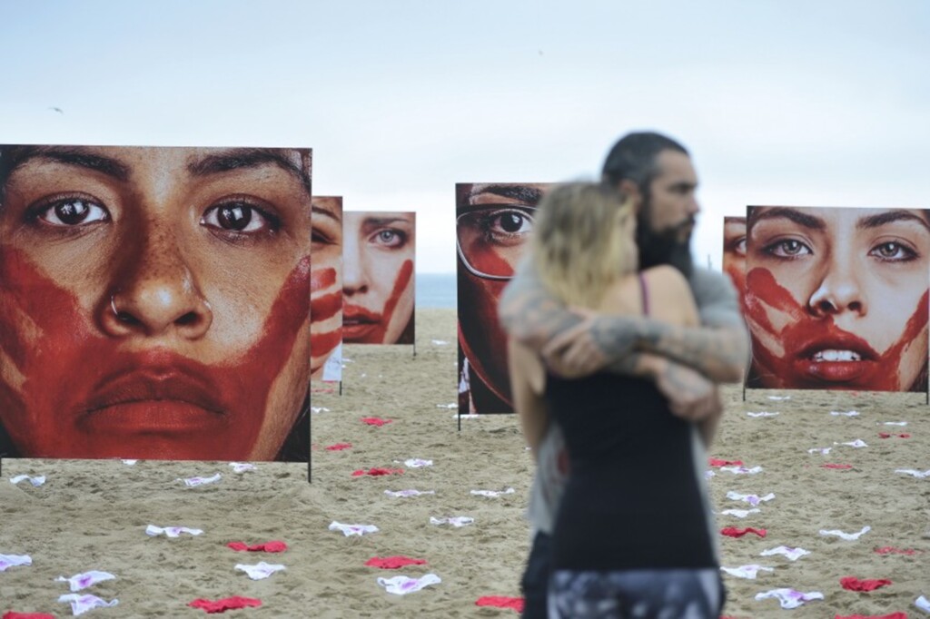 Rio da Paz promove ato em Copacabana contra violência sexual