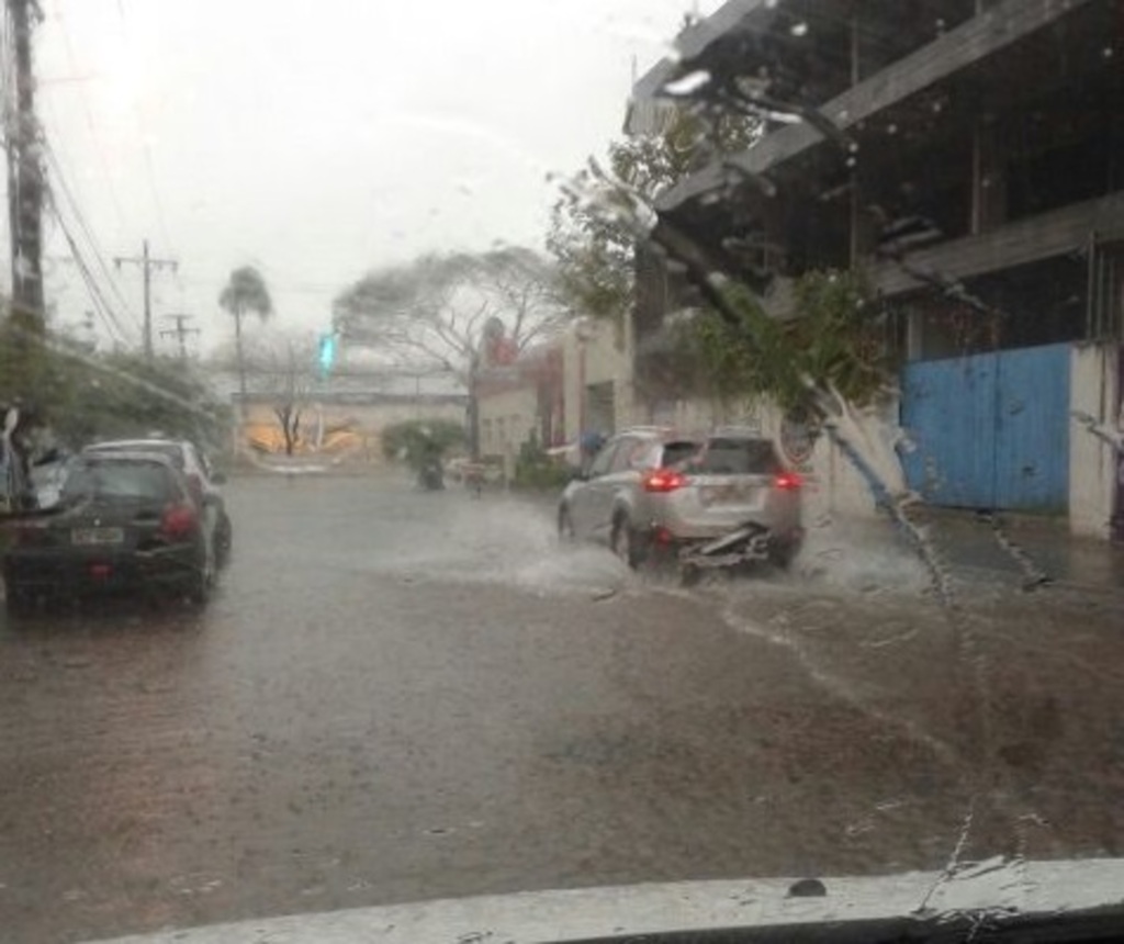 Rio Grande do Sul tem alerta de chuva forte e temporais