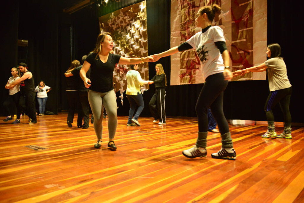 Furg promove evento no Dia Internacional da Dança