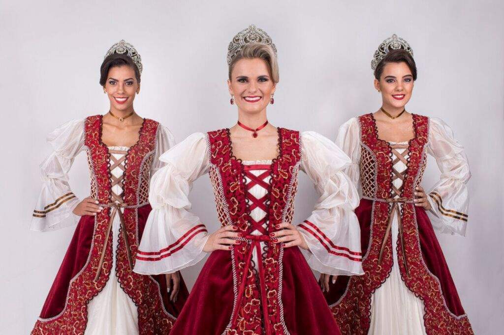 Rainha e princesas da Fenadoce usarão modelos inspirados em Pompílio Freitas