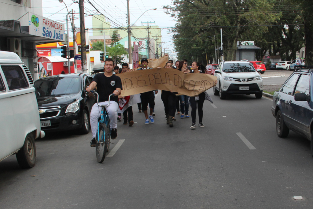 Movimento do Cpers ganha apoio dos estudantes