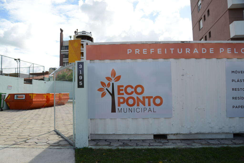 Entulhos possuem lugar correto para serem depositados