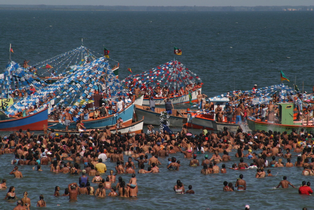 Celebrações religiosas iniciam nesta segunda-feira