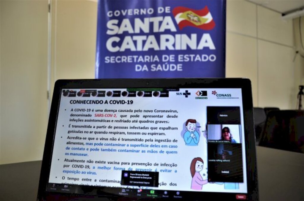 Foto: Fabricio Escandiuzzi/SES - Curso virtual prepara 500 profissionais de saúde da Atenção Primária para enfrentamento da Covid-19