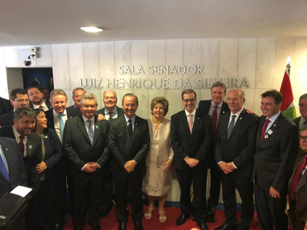 Inaugurada a sala Luiz Henrique da Silveira no Senado Federal