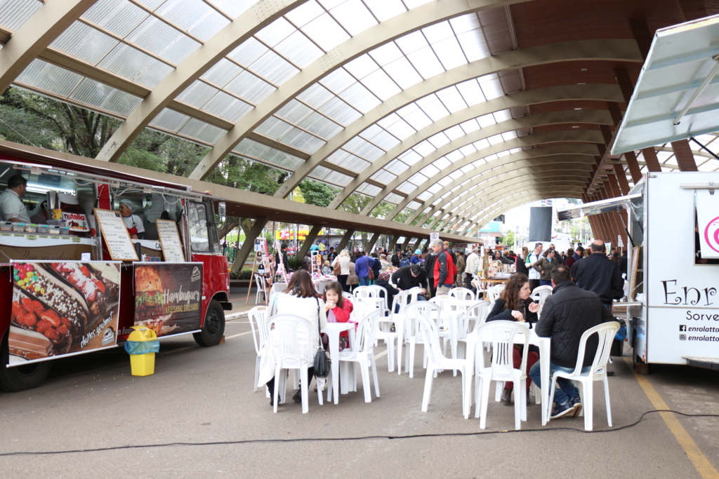 Publicado decreto que regulamenta Food Trucks