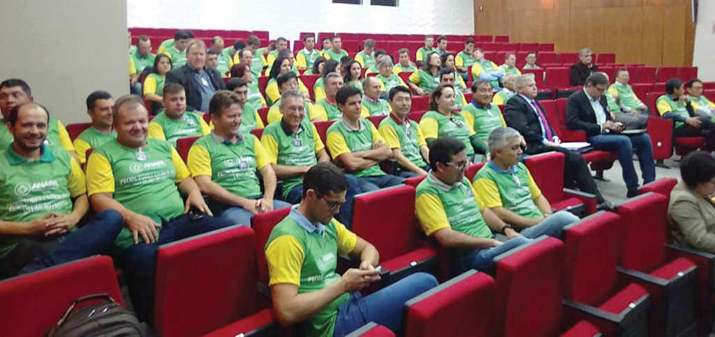 Deputado Berlanda participa de Audiência Pública em Brasília sobre importação de alho