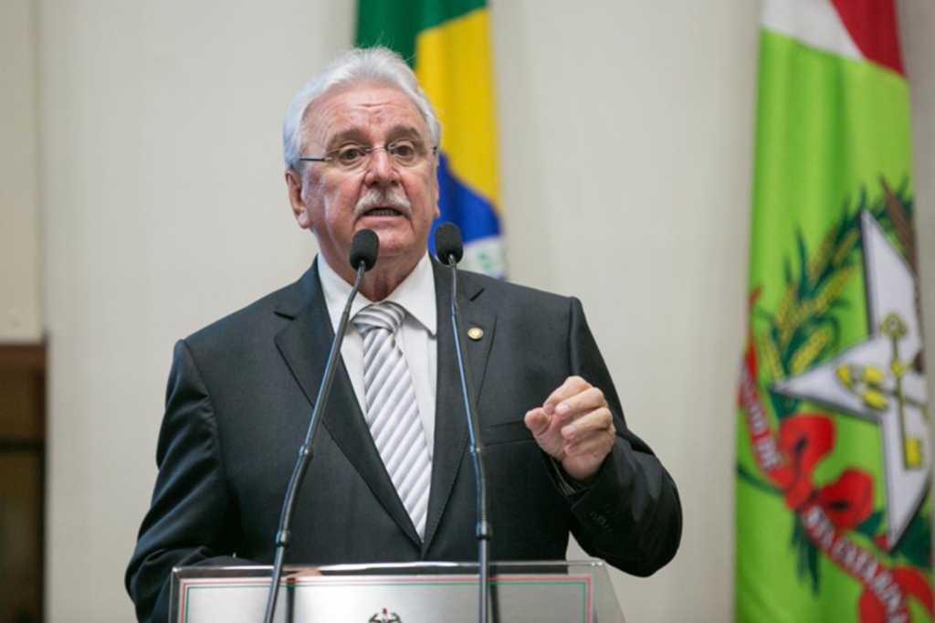  - Deputado Moacir Sopelsa (MDB).