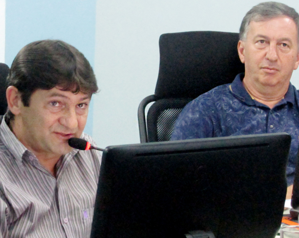  - Vereadores, Valmor de Vargas (PPS) e Carlos Adriano Zocoli (PSDB).