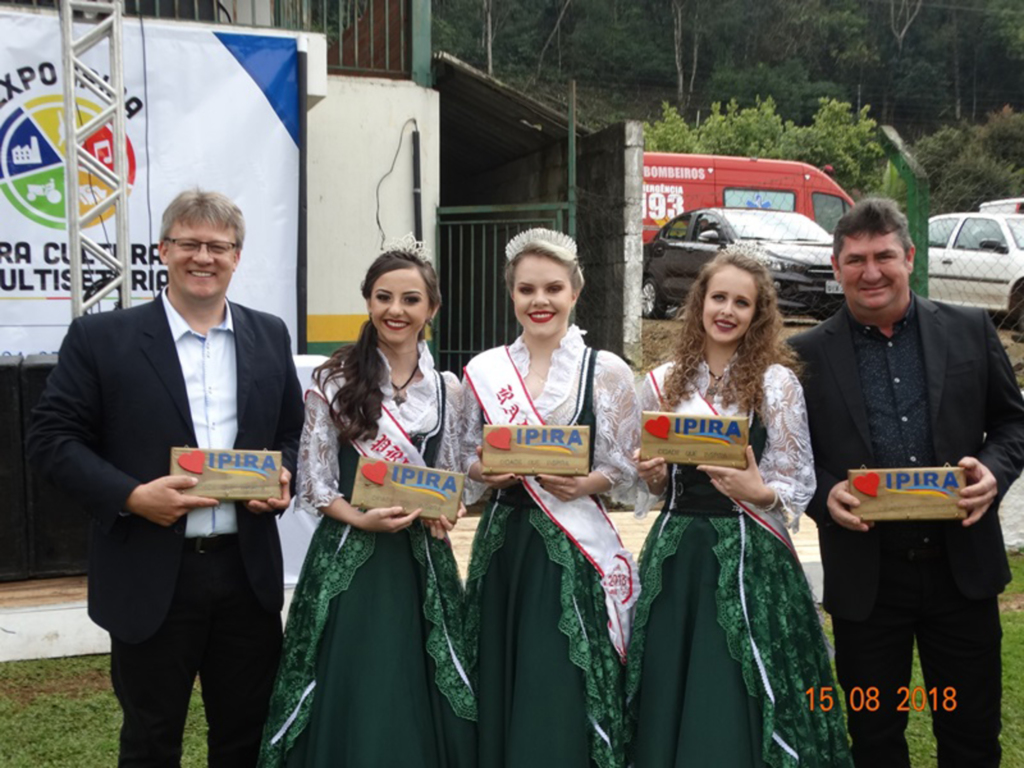 Festa de aniversário em Ipira tem grande público