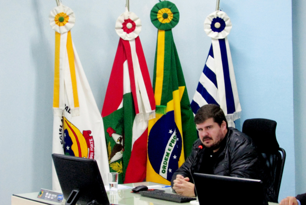  - Vereador e 1º secretário da Mesa Diretora da Câmara Capinzal (SC), Lucas Antonio Dorini (MDB).