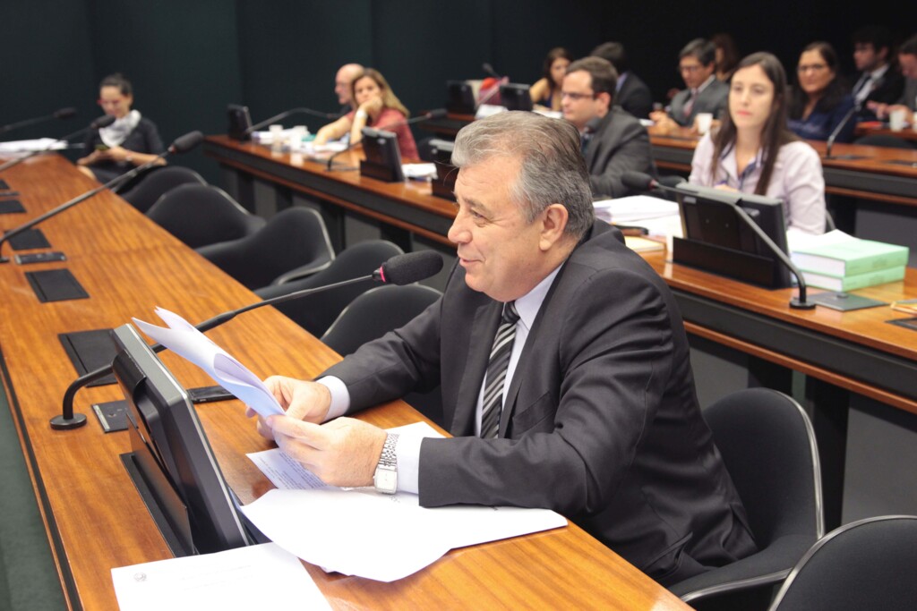  - Deputado federal Marco Tebaldi (PSDB-SC).