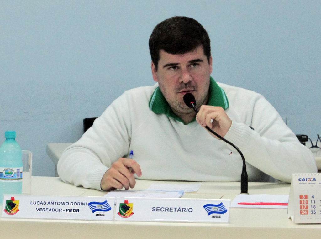  - Vereador e 1º secretário Lucas Antonio Dorini (PMDB).