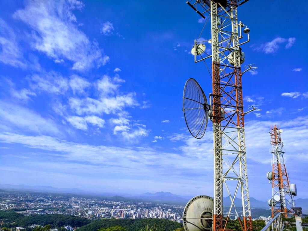 Cidades do Norte de SC vão solicitar a operadoras criação de nova rede pública para internet 5G