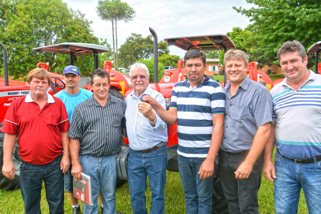 Ipira recebe equipamentos da Secretaria de Estado da Agricultura