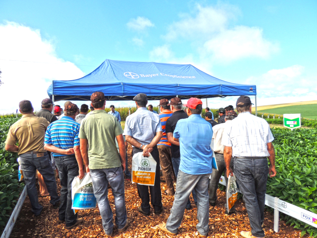 Coocam realiza Dias de Campo em Barracão-RS e Lebon Régis-SC