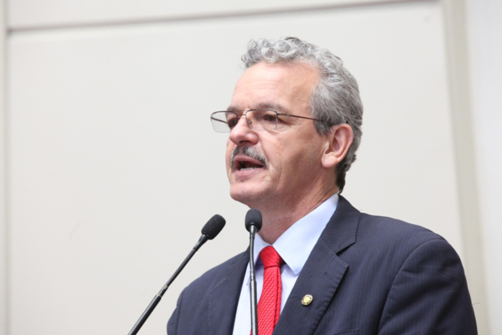 Imprensa - Deputado estadual Dirceu Dresch (PT)