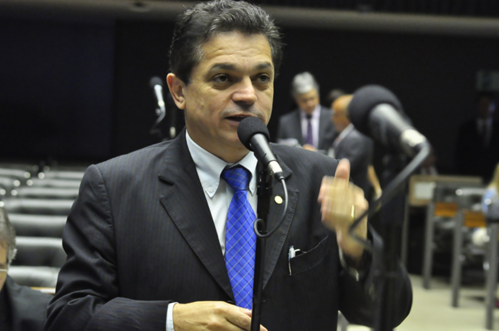 Ney Bueno Assessor de Comunicação do deputado federal João Rodrigues (PSD) - Deputado federal João Rodrigues (PSD)