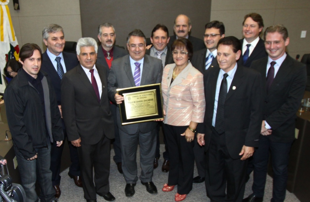 Governador Raimundo Colombo recebe Título de Cidadão Honorário de Joaçaba