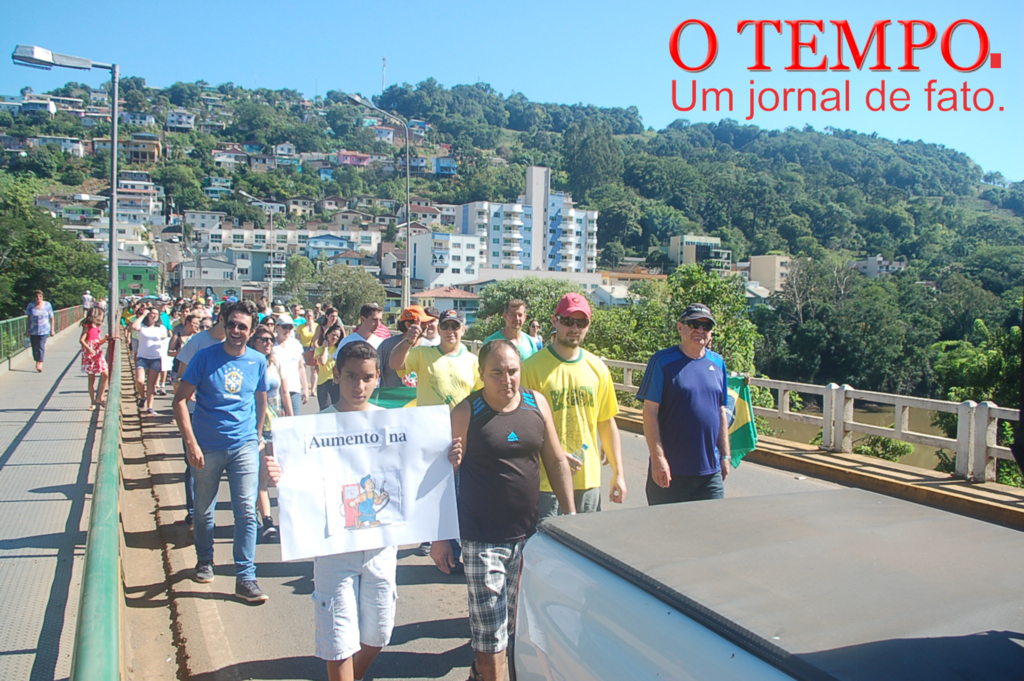 Manifestação nas cidades coirmãs, Capinzal e Ouro conclama para um basta à corrupção no Brasil