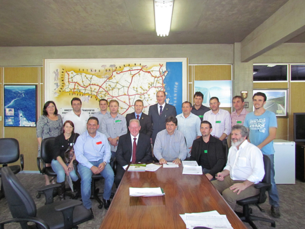 Guarujá e Dionísio debatem a BR-163 com o DNIT