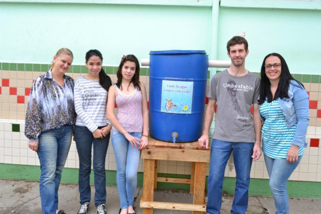 Alunos do Cooperjovem criam projeto sustentável