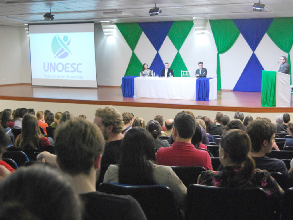 Seminários e Mostra Universitária expõem o conhecimento gerado na Unoesc