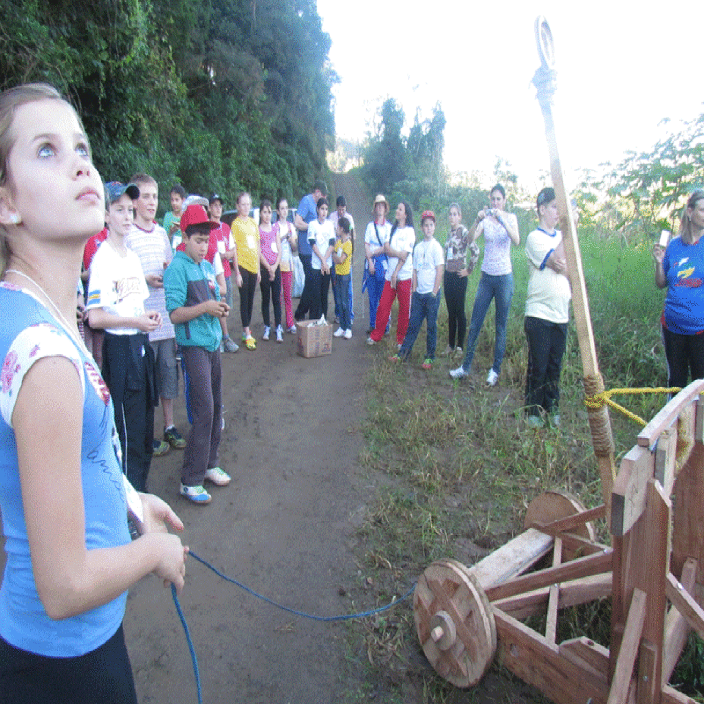 ALUNOS DE GRUPOS DE DANÇAS IPIRENSES PARTICIPAM DO MACHADINHO EM DANÇA 2011