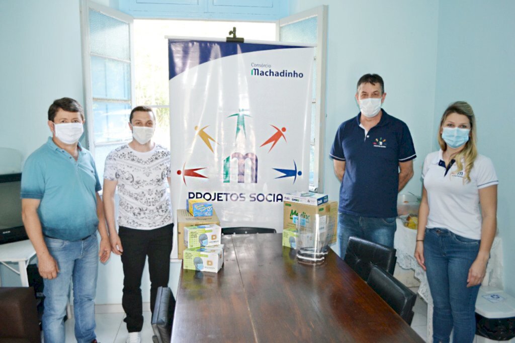 Consórcio Machadinho entrega EPI's para Hospital Beneficente Piratuba e Ipira