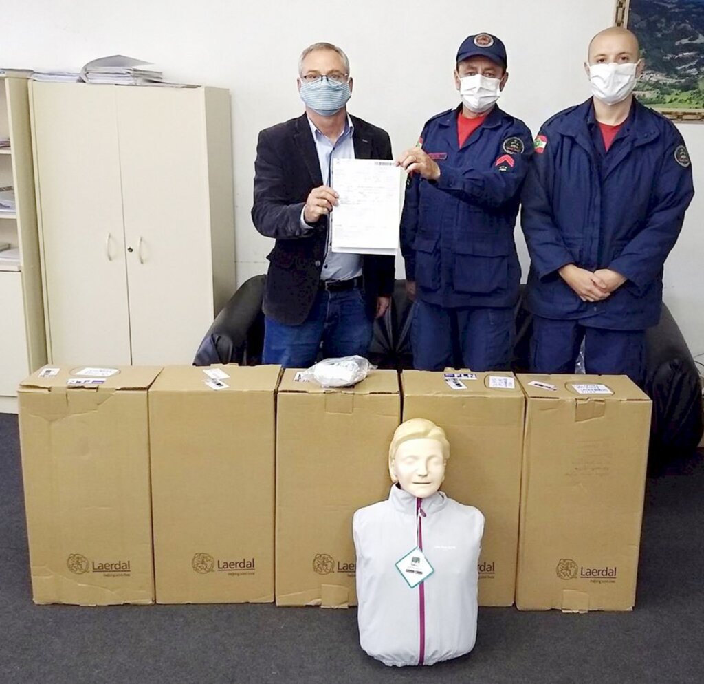 EQUIPAMENTOS DE USO EM TREINAMENTOS PARA O CORPO DE BOMBEIROS MILITAR