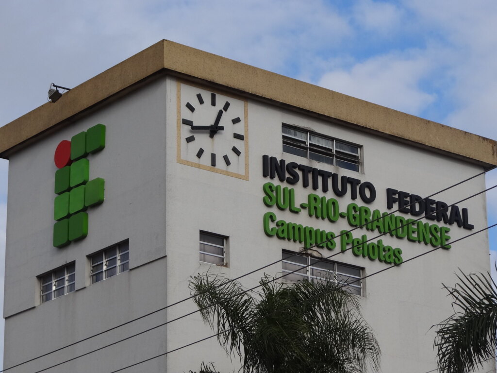 Foto: Divulgação - DP - IFSul confirma que irá pagar as bolsas