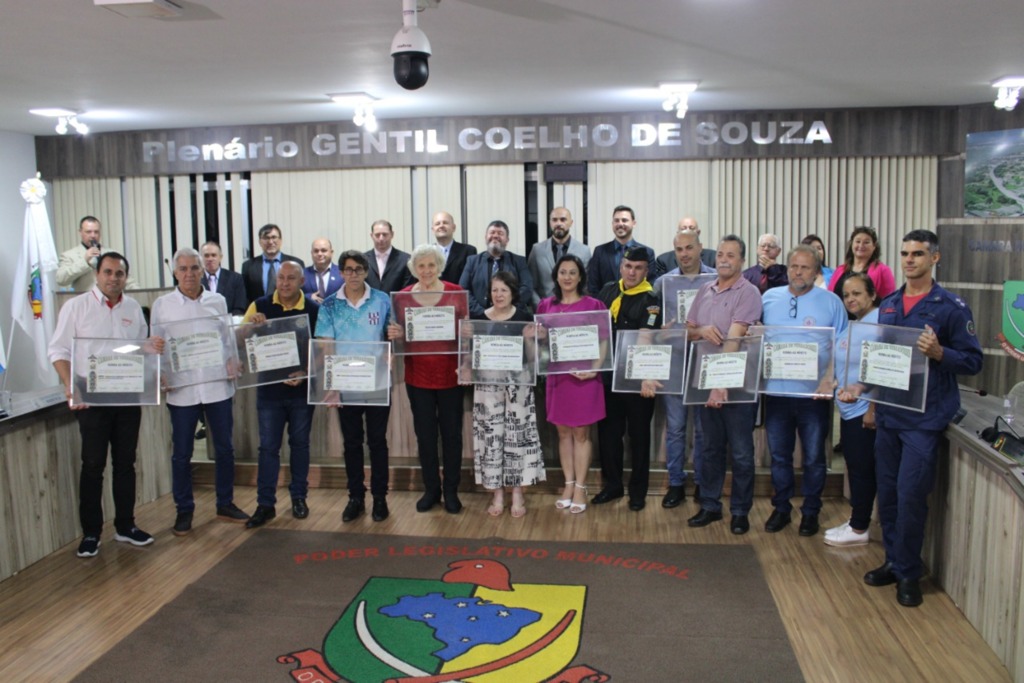 Entidades otacilienses foram homenageadas na Câmara de Vereadores