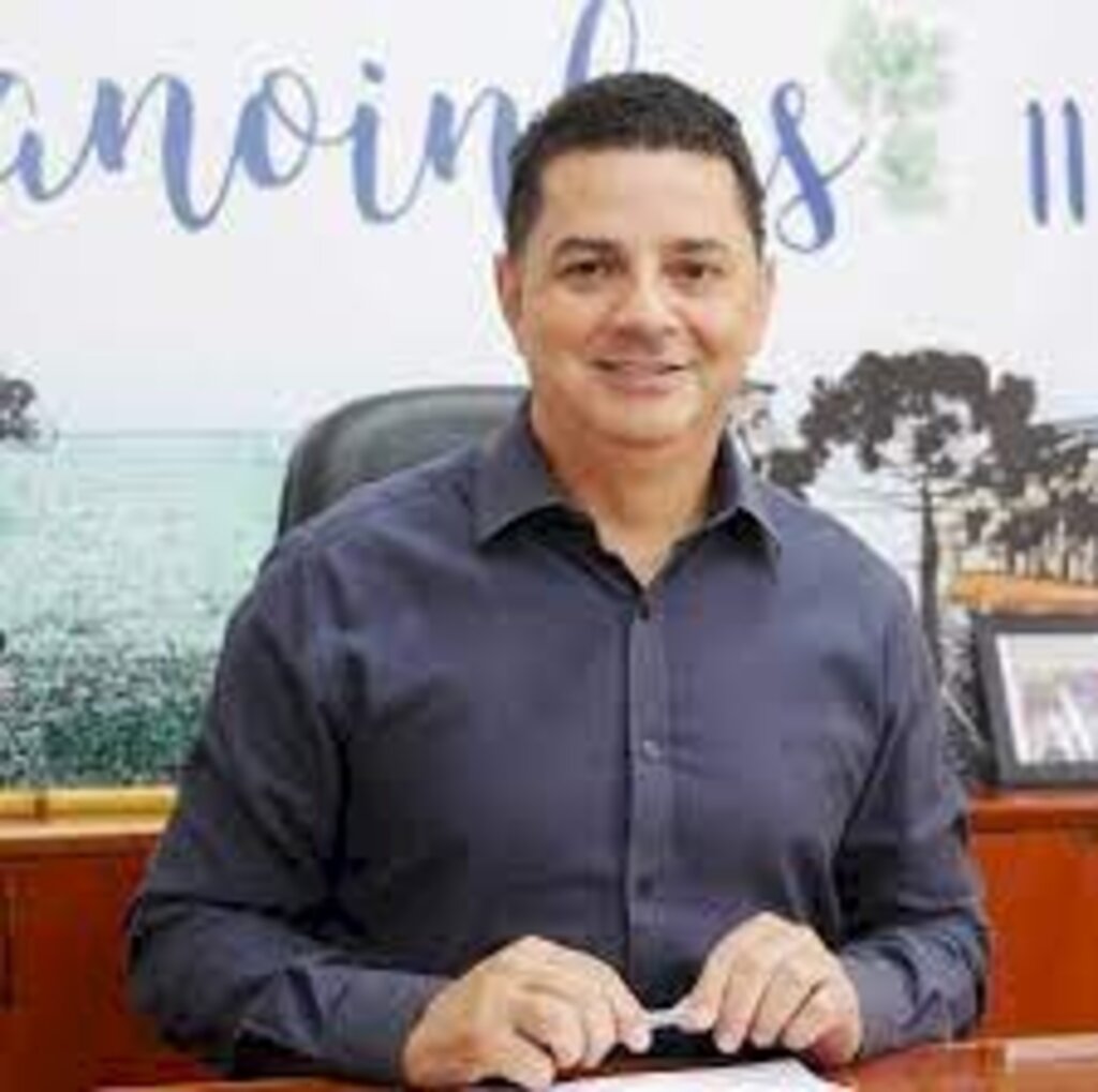 Após quase seis meses, ex-prefeito Beto Passos deixa a cadeia