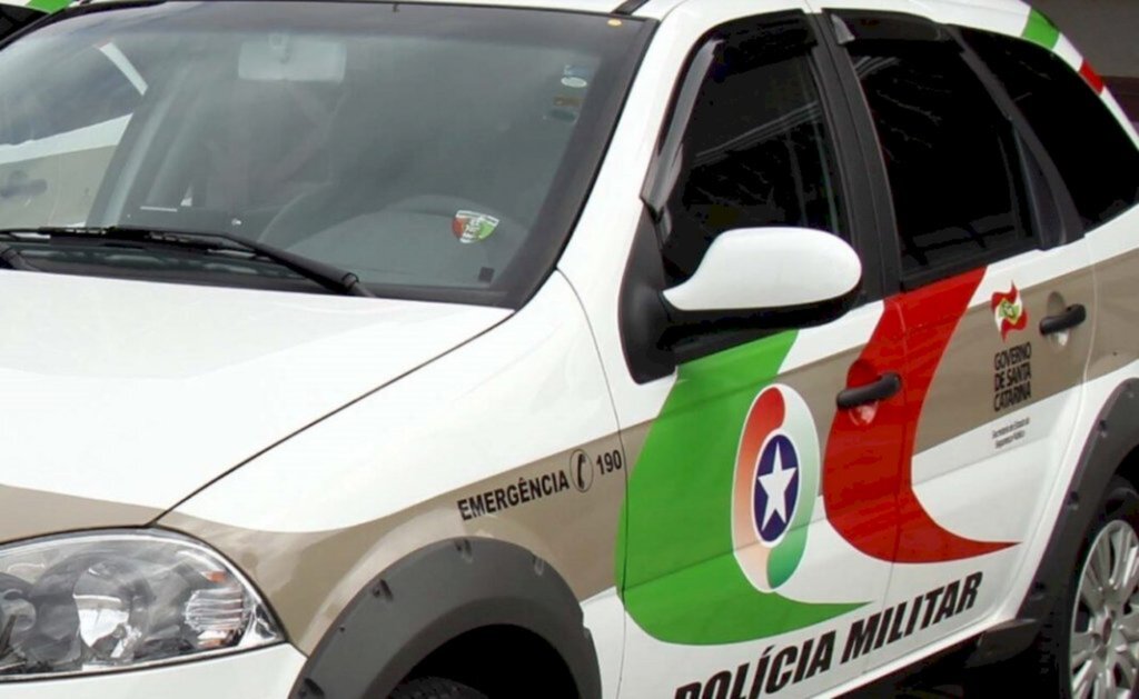 Dupla é acusada de furtar de oficina em Canoinhas
