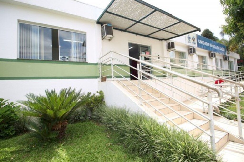 Paciente joga café em técnica de enfermagem por não conseguir receita,