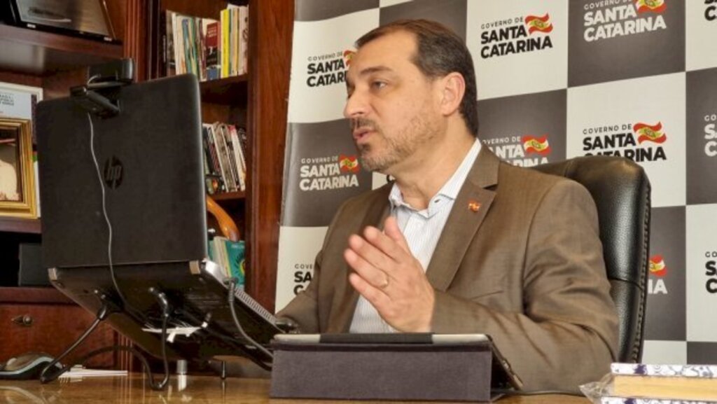 No Fórum Nacional de Governadores, Carlos Moisés reforça necessidade de diálogo entre Poderes
