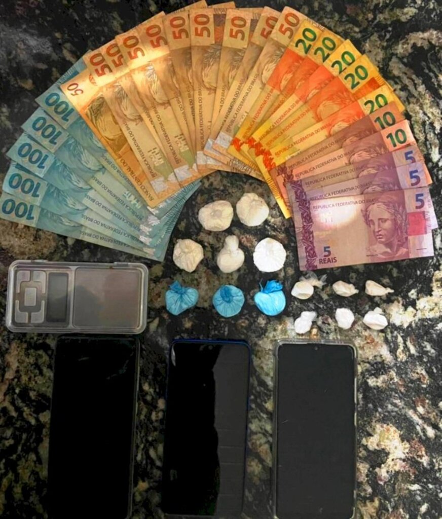 PM de Canoinhas faz apreensão de Cocaína e Balança de Precisão