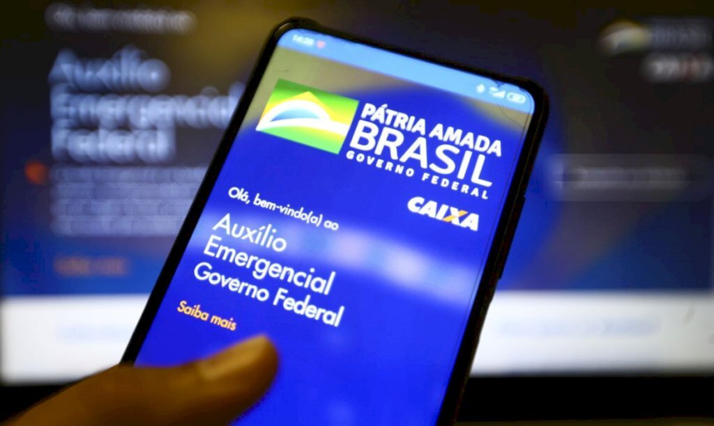 Trabalhadores nascidos em agosto podem sacar segunda parcela do auxílio emergencial