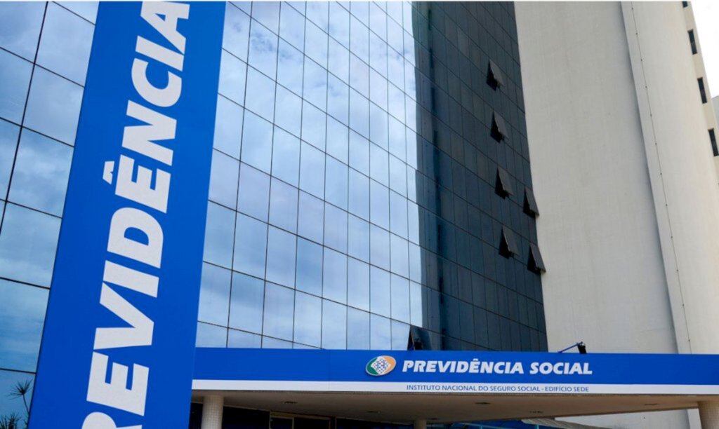 Décimo terceiro do INSS começa a ser depositado hoje