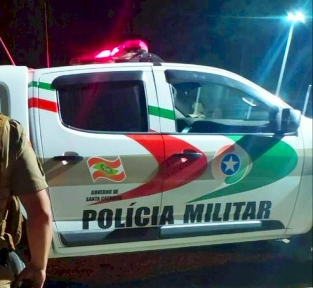 PM faz barreira em Três Barras e encontra Cocaína em veículo