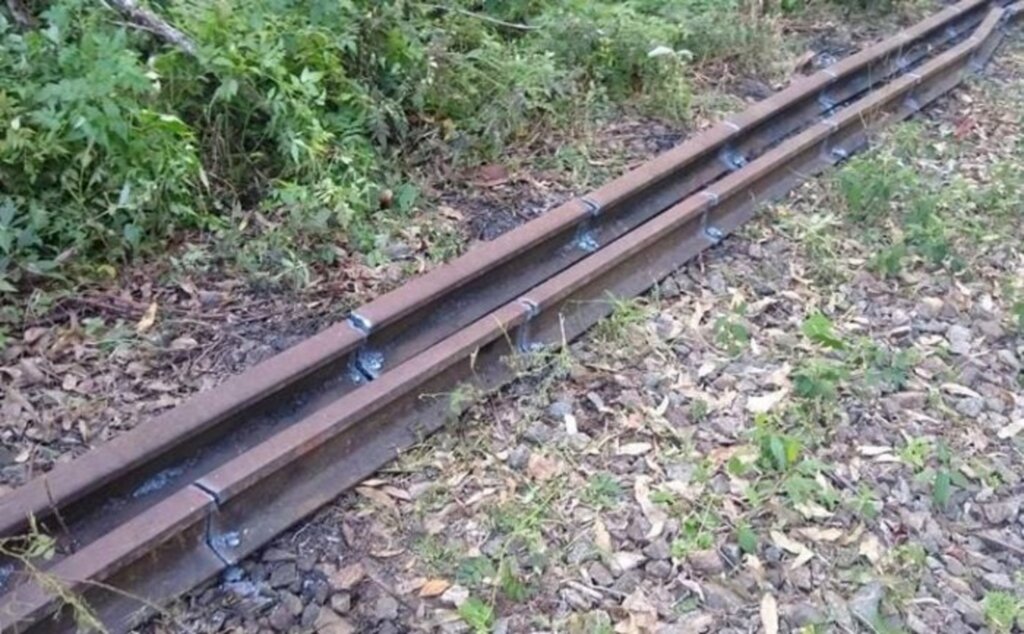 Furto de trilhos de trem é flagrado no interior de Três Barras