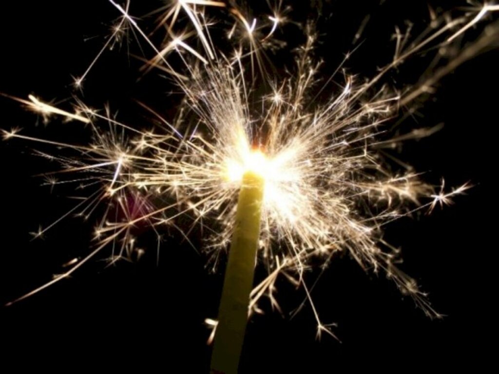 Vereadores rejeitam Projeto de Lei que proibiria soltar fogos de artifício de alto impacto