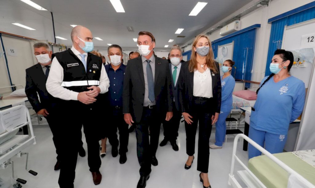 Em visita a Chapecó, o Presidente Bolsonaro disse que não terá Lockdown nacional