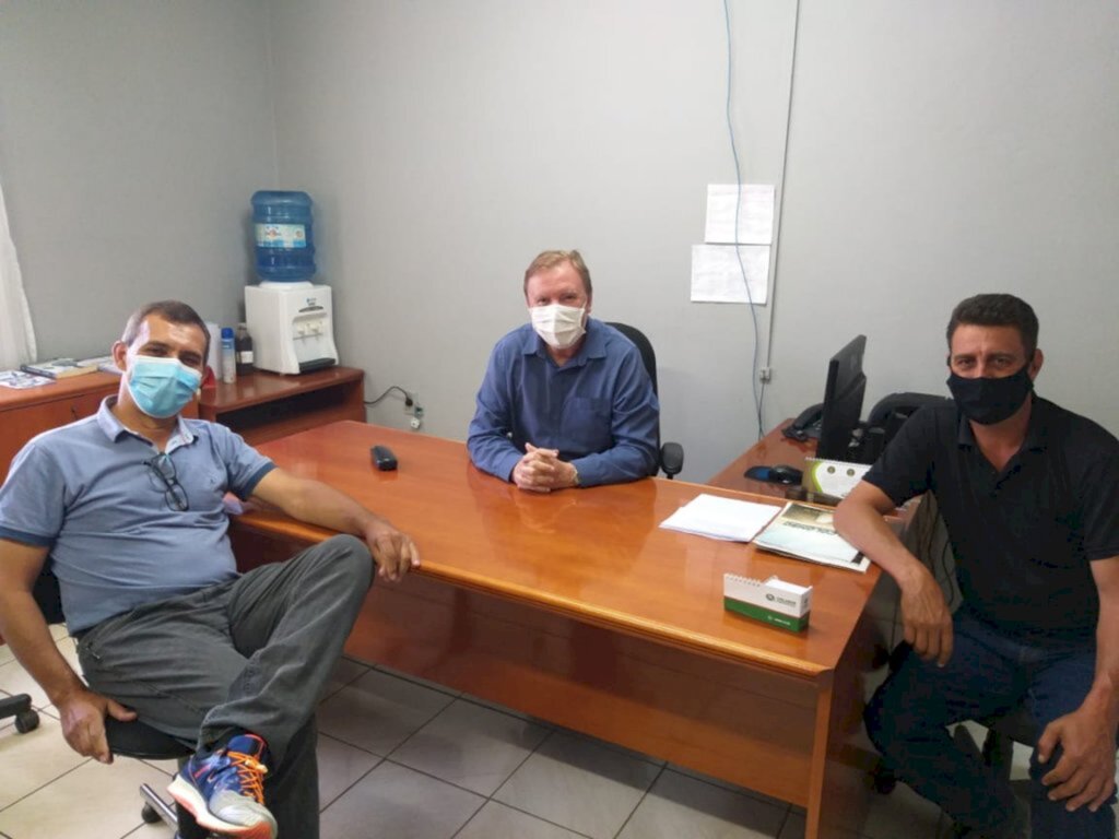 Vereador Wilmar Sudoski e secretário de obras visitam bairros em Canoinhas