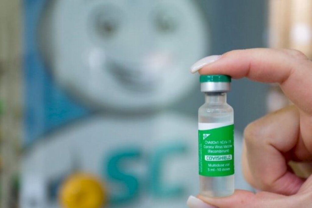 SC recebe 141,4 mil novas doses contra Covid-19 nesta sexta-feira