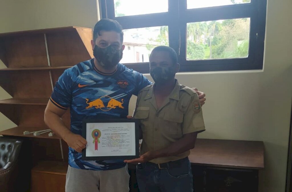 Despedida: 3.º BPM homenageia subcomandante Froehner