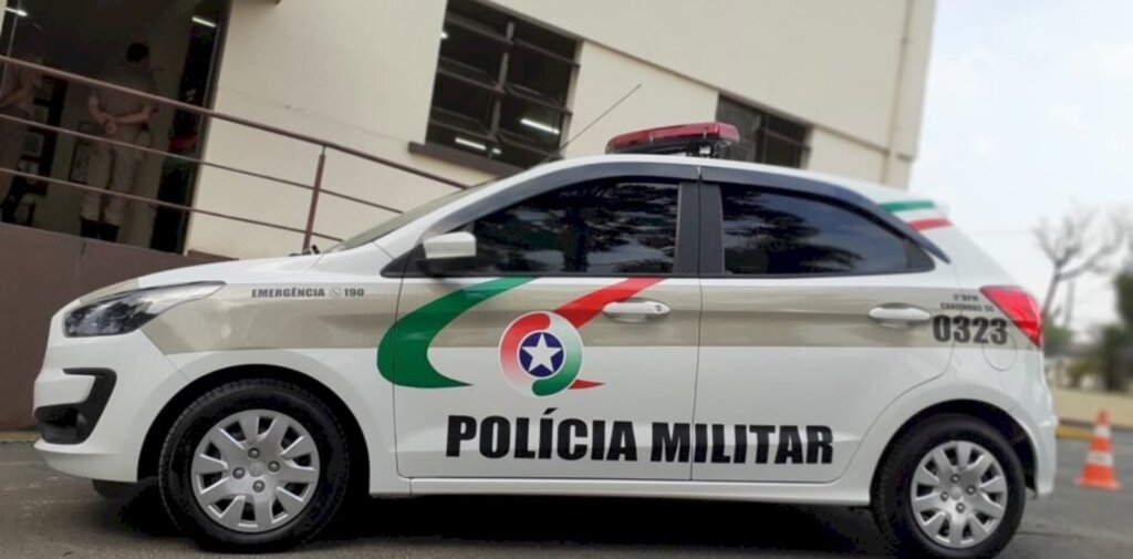 Briga por ciúmes termina com depredação em estabelecimento