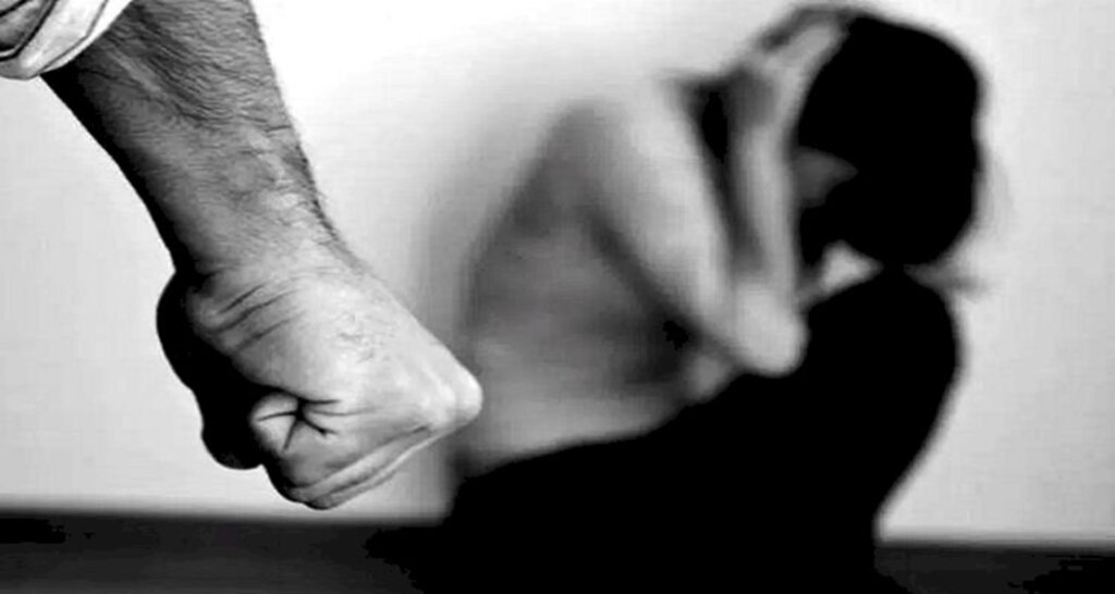 Decreto estadual regulamenta lei que autoriza atendente de farmácias a receber e encaminhar denúncias contra violência doméstica