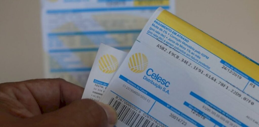 Justiça autoriza Celesc a retomar aumento de 8,14% na conta de luz