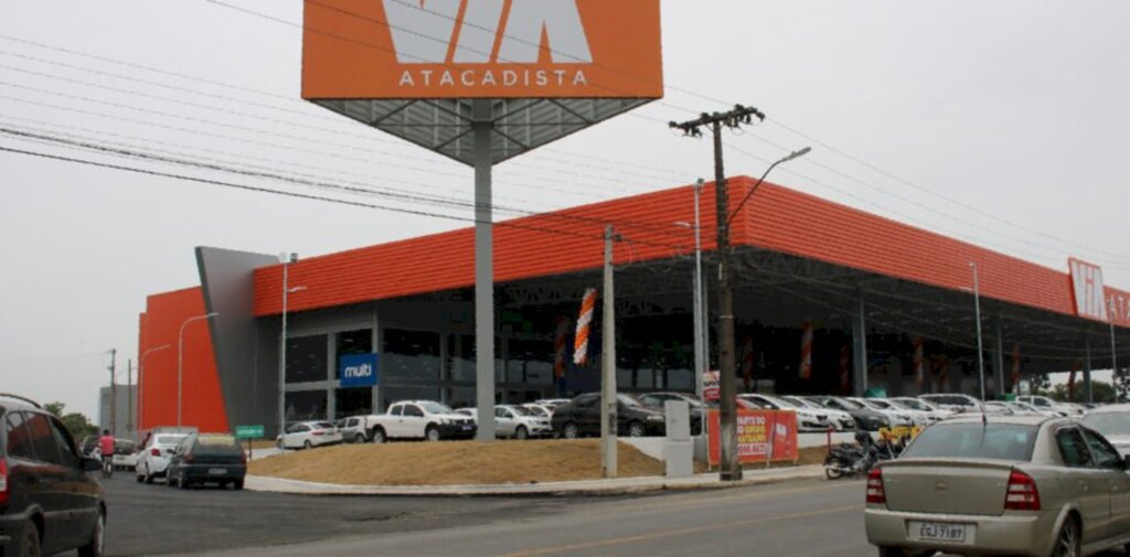 Via Atacadista inaugura loja de Canoinhas com grande mix de produtos